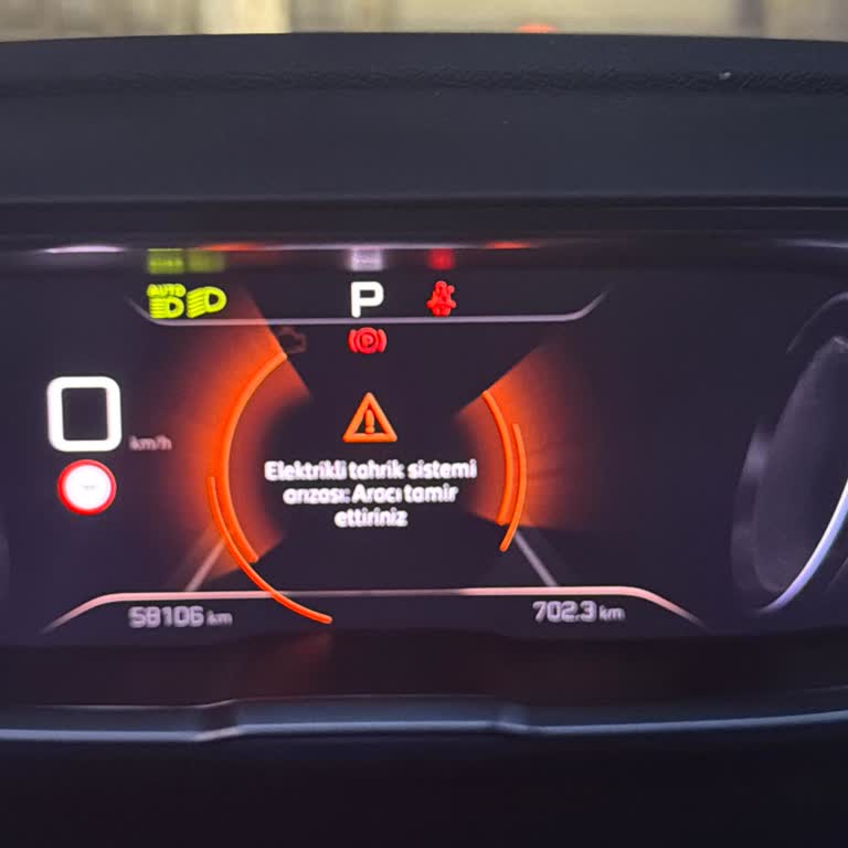 Peugeot Servisinde İletişimsizlik Ve Belirsiz Yardım