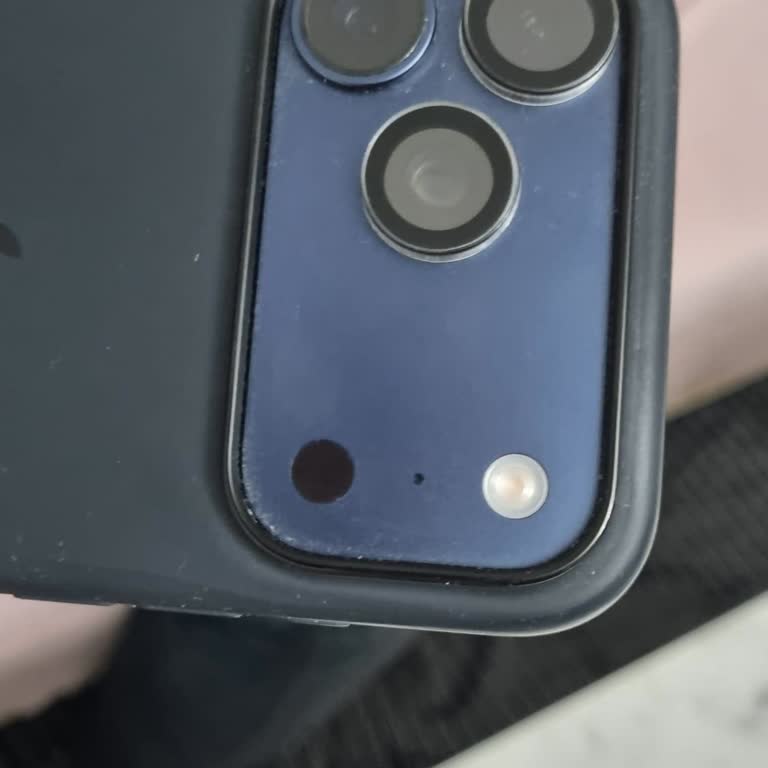 Kaskolu IPhone Kamera Lensinde Montaj Hatası Ve Reddedilen Değişim Talebi