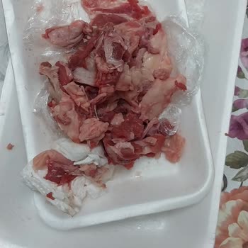 Yağlı Et Ürünleri Gönderildi, Tekrarlanan Kalite Sorunu