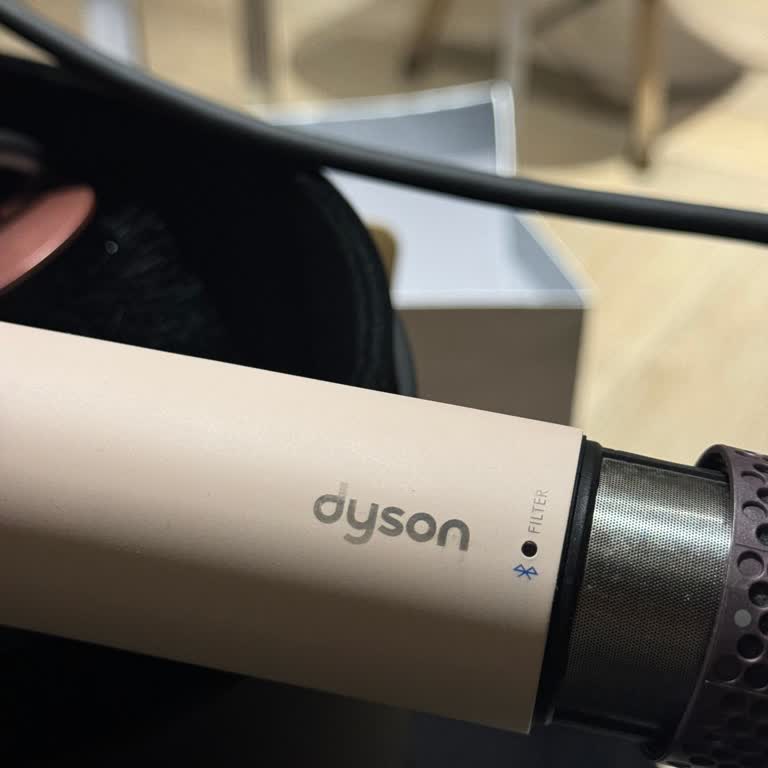 Dyson Airwrap Üzerindeki Logo Silindi Media Markt Ve Dyson Çözüm Sunamadı