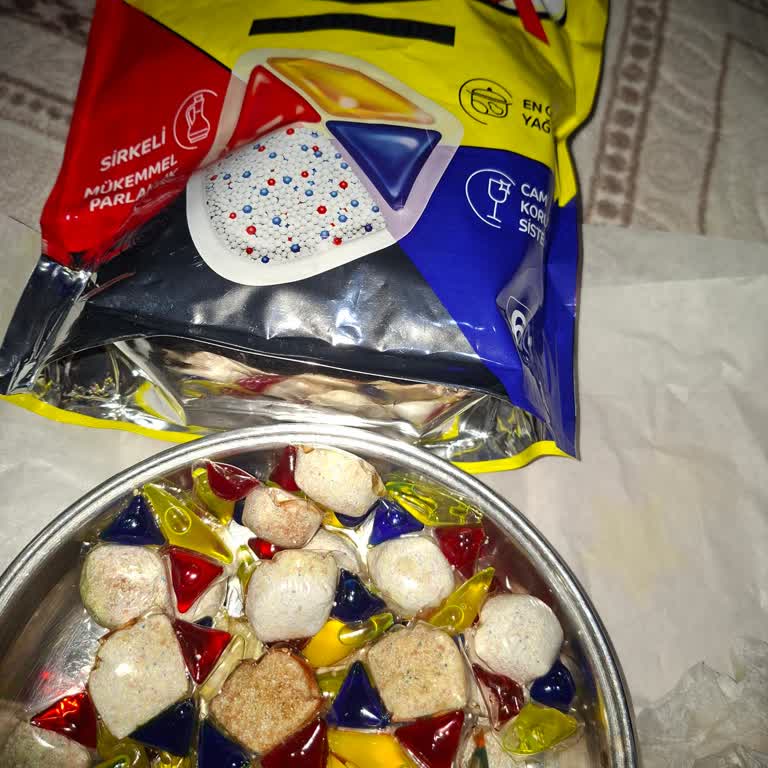 Asperox Bulaşık Tabletlerinde Patlama Ve Renk Bozukluğu