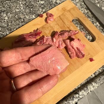 Yağsız Kuşbaşı Et Seçtim, Yağlı Ürün Aldım: Ücret İadesi Talebi