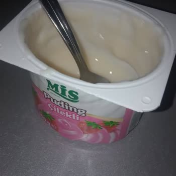 Ambalajı Çilek Olan Pudingde Muzlu İçerik Ve Yetersiz Müşteri Desteği