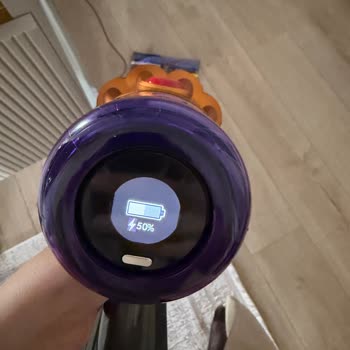 Dyson V12 Şarj Ve Çalışma Sorunları Nedeniyle Değişim Talebi