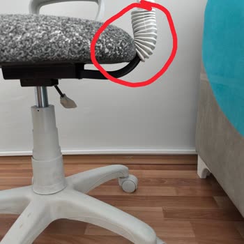 Depolife Sekreter Koltuğunda Mekanik Bağlantı Hatası Ve Yanıt Vermeyen Destek