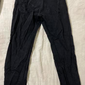 Mavi Pantolonun Çekme Ve Solma Sorunu Değişim Talebi