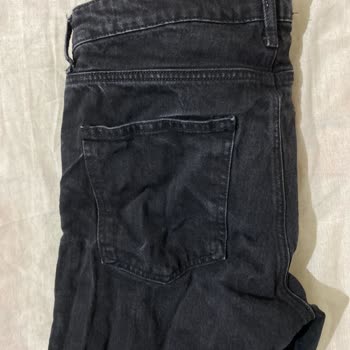 Mavi Pantolonun Çekme Ve Solma Sorunu Değişim Talebi