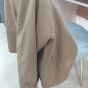 Tek Yıkamada Renk Solması Nedeniyle Ayıplı Trençkot İadesi