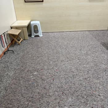 Bozüyük Outlet Mescidinde Halısız Zemin İbadete Saygısızlık