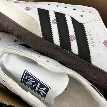 Shoeday Butik'ten Aldığım Dört Çift Ayakkabı Defolu Ve Görsel İle Uyuşmuyor