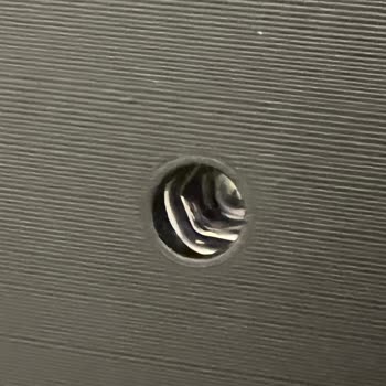 Samsung 65Q70D TV Duvar Montaj Vida Uyumsuzluğu Ve Ücretsiz Parça Talebi