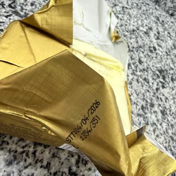 A101 Kocaeli Dilovası'nda Tereyağında Küf Ve Son Kullanma Tarihi Uyuşmazlığı