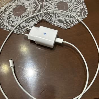 İlan Edilen Orijinal Şarj Cihazı Gönderilmedi