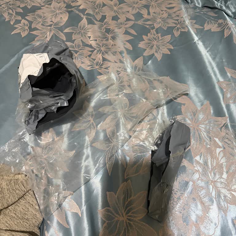 Boş Pakette Gelen Silikon Ürünü Şikayetim