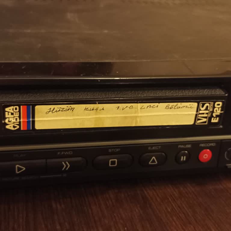 Arızalı VHS Oynatıcı İadesi Kredi Kartına Yansımıyor