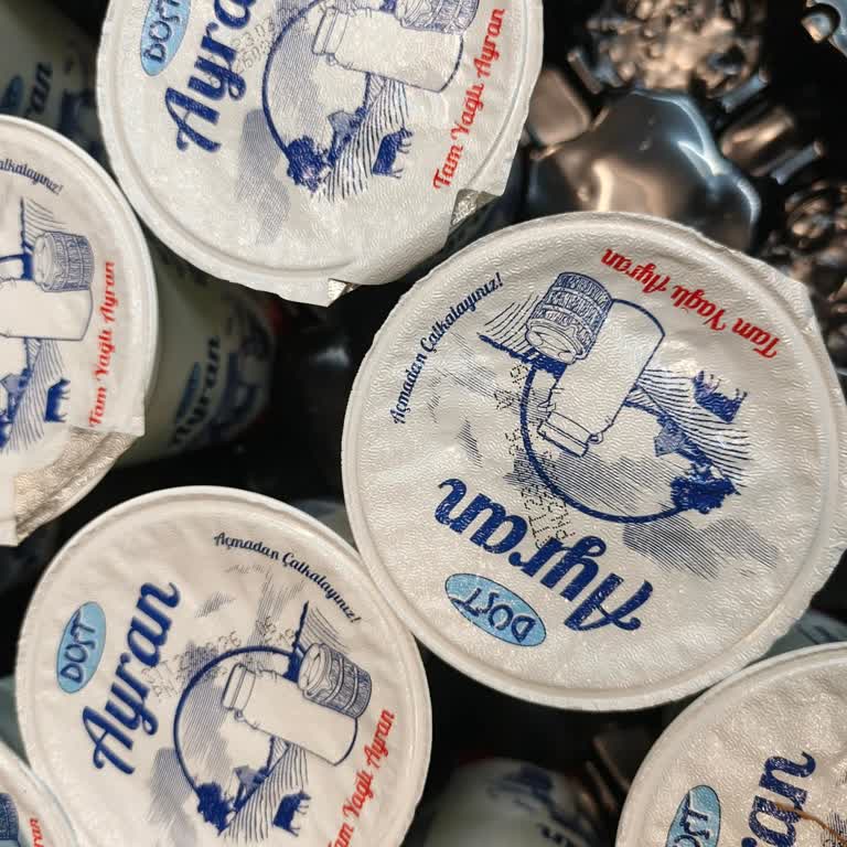 BİM Pendik Şubesinde Tarihi Geçmiş Ayran Satışı Ve Sağlık Endişesi