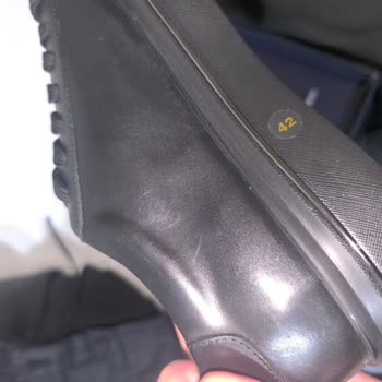 Derimod'dan Gelen Ayakkabının Çizik Ve Kullanılmış Olması Nedeniyle İade Ve İndirim Talebi