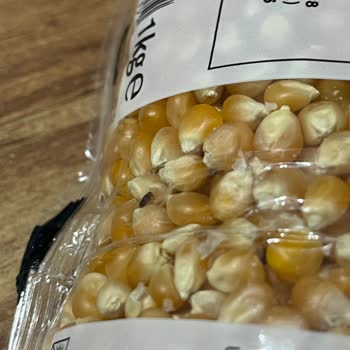 Yayla Patlayan Mısır İçinde Böcek Ve Hijyen Sorunu