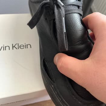 Calvin Klein Ayakkabısında Erken Bozulma Ve Değişim Talebi