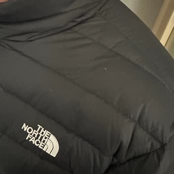 The North Face Jacket Defect Causes Insulation to Leak After 6 Months