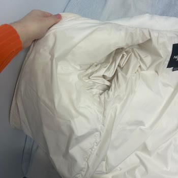 The North Face Waterproof Jacket Leaks in Light Rain on First Use