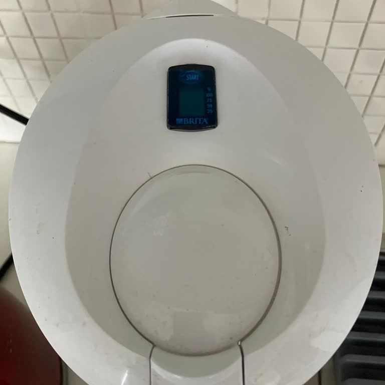 Brita Marella Sürahisi Gösterge Pilinin Değiştirilememesi