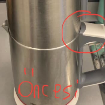 Yetkili Serviste Çay Makinesi Sapı Kırık Teslim Edildi Değişim Talebi