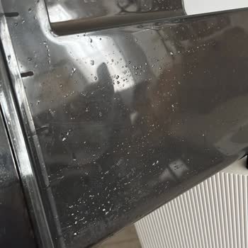 Dreame L20 Ultra Robot Süpürge Servisten Islak Ve Kötü Kokulu Şekilde Dönüş Aldı