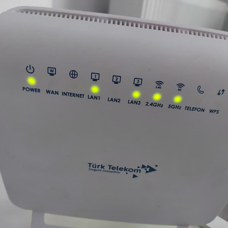 İnternet Kesintisi Ve Yanıltıcı Bilgilendirme Nedeniyle 48 Saatlik Mağduriyet