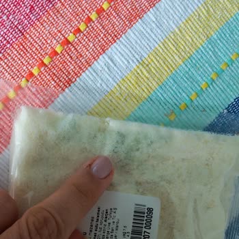 Açılmamış Parmesanlı Makarna Paketi Küflendi