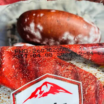 BİM Dana Sucuk Ürününde Erken Küflenme Ve Gıda Güvenliği Endişesi