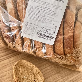 Şok Şubesinde Küflü Ekmek Satışı