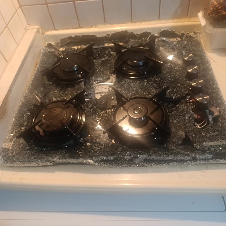 Patlayan Ocak Güvenlik Riski Ve Garanti Sorunu