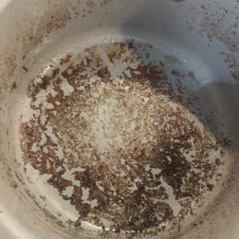 Karaca Tencere Setinde Sürekli Yapışma Ve Boya Atması, Destek Alınamıyor