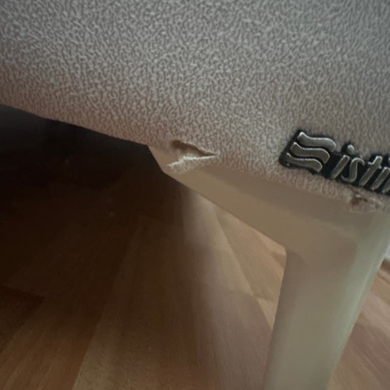 İstikbal Şubesinde Yırtık Yatak Teslimi Ve Çözülmeyen Şikayet