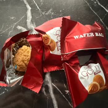 Migros Bisküvi İçinde Mavi Plastik Parça Gıda Güvenliği İhlali Ve Cevapsız Şikayet