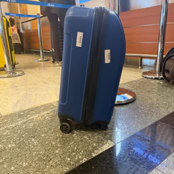 Bagaj Tekerleği Uçuşta Koptu, Hasar Kaydı Eksik Ve Yardımcı Olunmadı