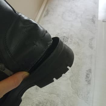 Erzurum Forum AVM Bambi Botlarında Tekrarlayan Ayıplı Taban Ve İade Talebi