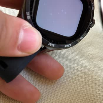 Vatan Bilgisayar'dan Aldığım Huawei GT 5 Akıllı Saatte Ekran Lekesi İade Talebi