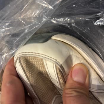 Kısa Sürede Yan Tarafı Açılan Skechers Ayakkabısının Üretim Hatası Reddedildi