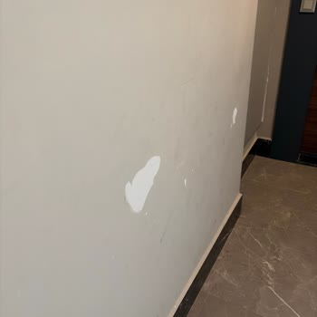 Dairenin Çatlakları Ve Çalışmayan Güvenlik Kameraları