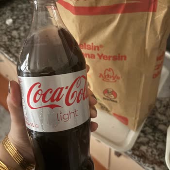 Burger King Çürük Marullu Hamburger Ve Eksik Kola İçin Şikayet Ve İade Talebi