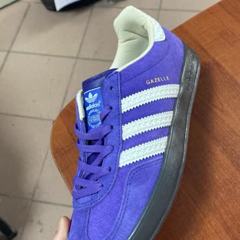 Görseldekiyle Farklı Ayakkabı, Firma Cevapsız, İade Bekliyor