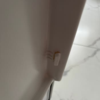 Garanti Süresi Dolmadan Kırılan Raf Tırnağına Yüksek Ücret Talebi