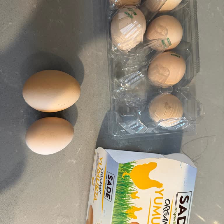 Sade Organik M Boy Yumurta Boyutları Yanıltıcı