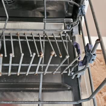 Samsung Bulaşık Makinesinde Garanti Süresince Paslanma Ve Ücretsiz Parça Değişimi Talebi