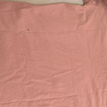 LCW Pursaklar Outlet'ta İlk Yıkamada Tişörtte Delik Ve Değişim Talebi