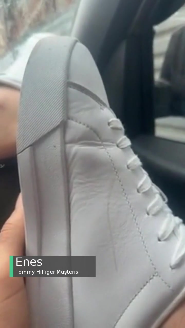 Tommy Hilfiger Ayakkabıda Çatlak Oluştu! videonun kapak resmi