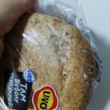 Küflü Tava Ekmeği Nedeniyle Sağlık Endişesi Ve İade Talebi