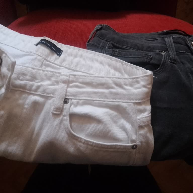 Yanlış Ve Kullanılmış Pantolon Gönderimi İçin Tam İade Talebi